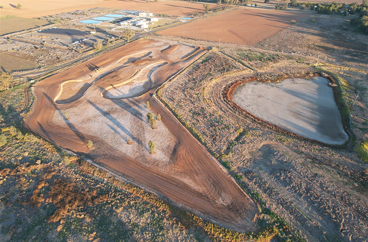 Earthworks underway for new Parkes Wetlands project
