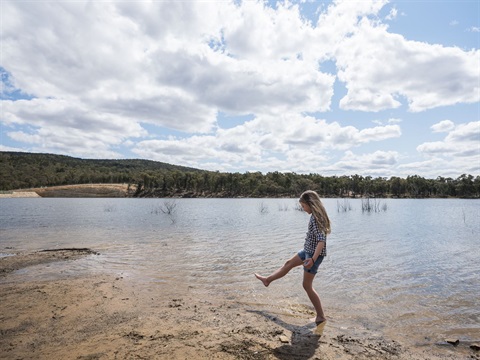 Lake-Endeavour-High-Res.jpg